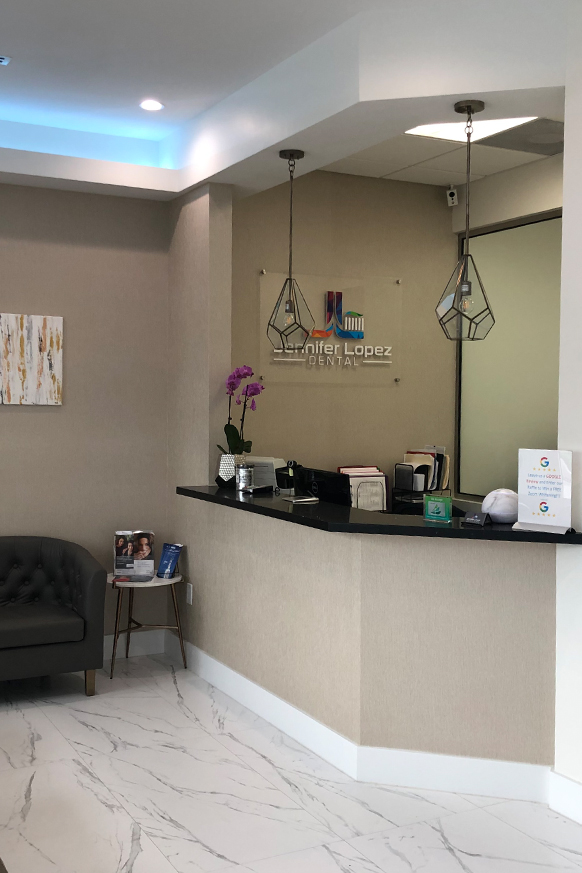 jennifer_lopez_dental_miami_florida_about.jpg